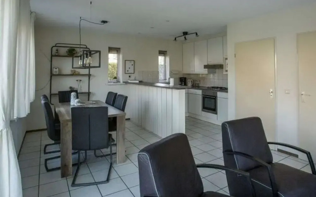Mosselbank 83 Comfortable Holiday Residence