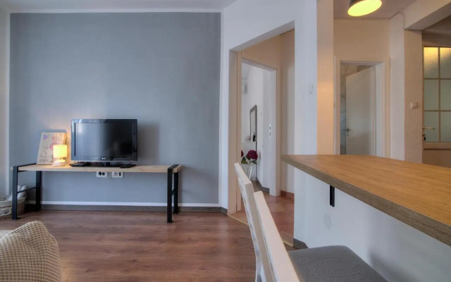 Apartment Lara