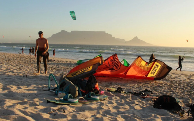 Sea Breeze Bloubergstrand