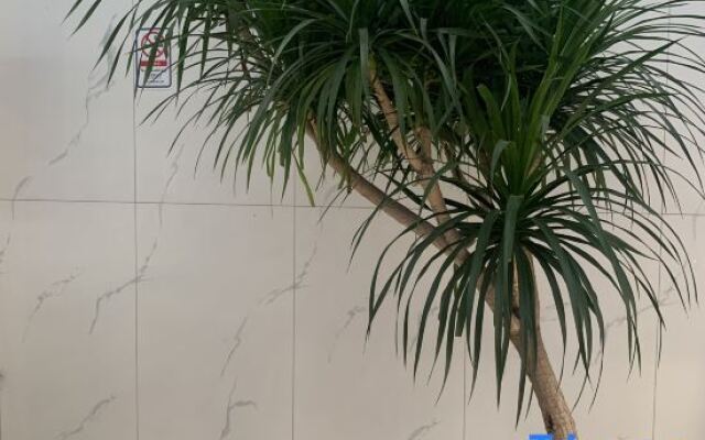 Xinyi Hotel