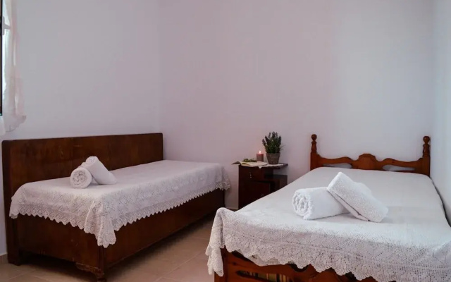 Tsikalario Holiday House