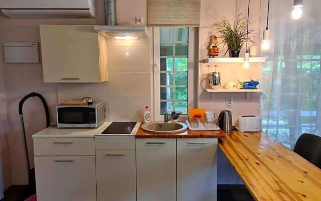 Mustvee Creek Cottage