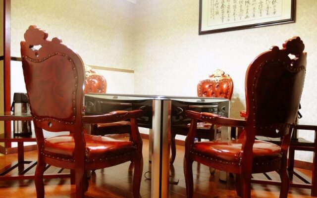 Hangzhou Yirong Hotel