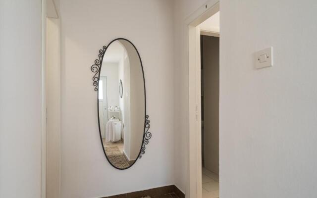 Rooms Lana