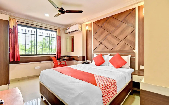 Sri Sai Comforts by OYO Rooms
