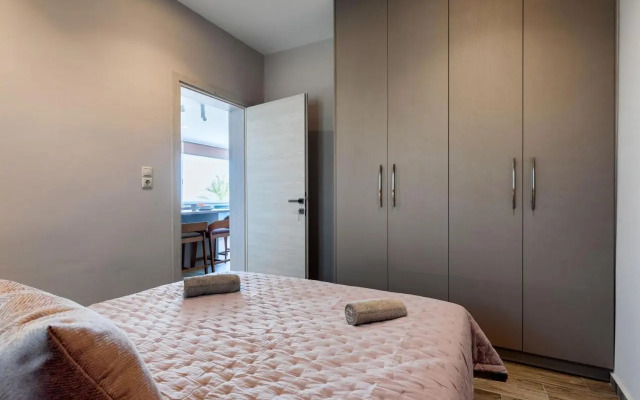 Big Blue suites 2
