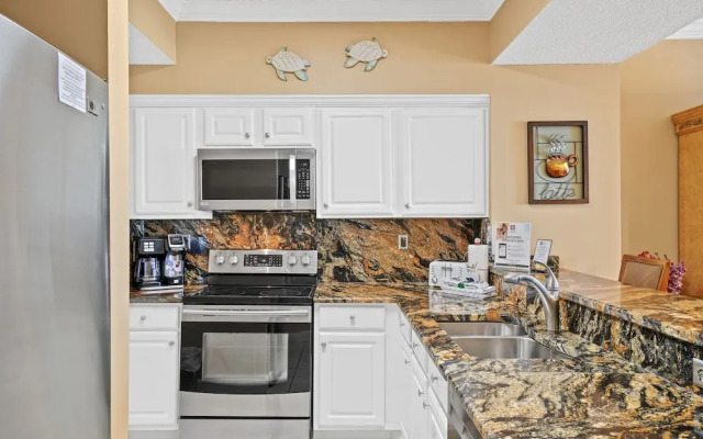 Tides at Top'sl Beach Resort by Panhandle Getaways