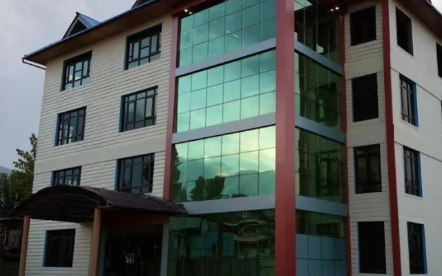 Triden Kashmir Resort