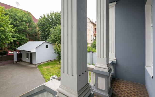 Apartment Fedkovycha