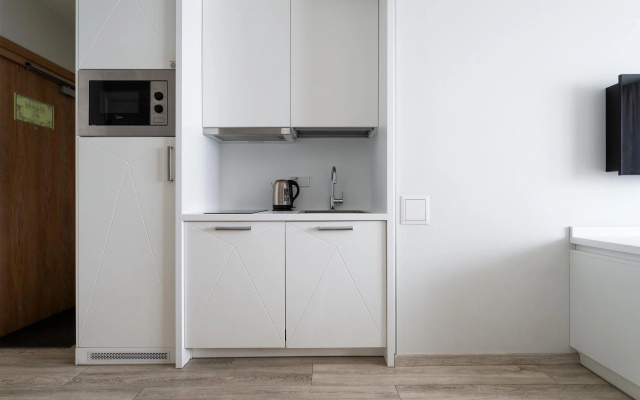 MyHome YourHome (МайХоум ЙоХоум) на улице Салова