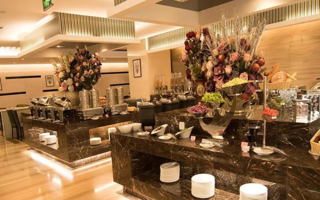 Suzhou Sun Plaza Hotel