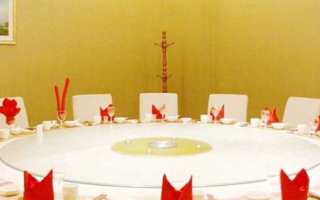 Heyuan Hotel
