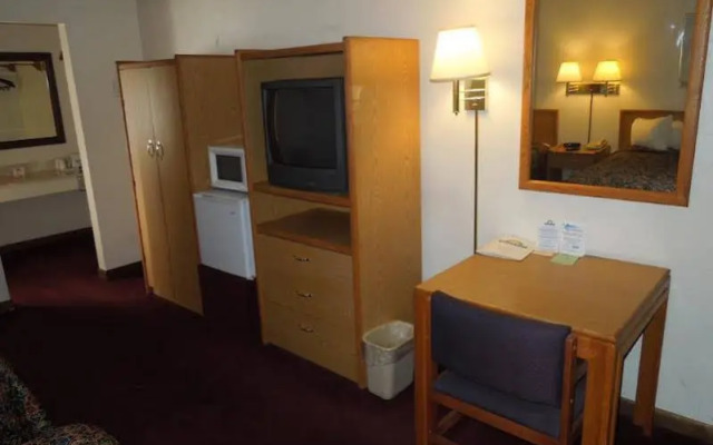 Days Inn Riverton