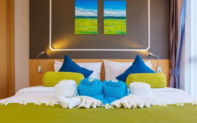 The Aristo Beach Studio by Holy Cow