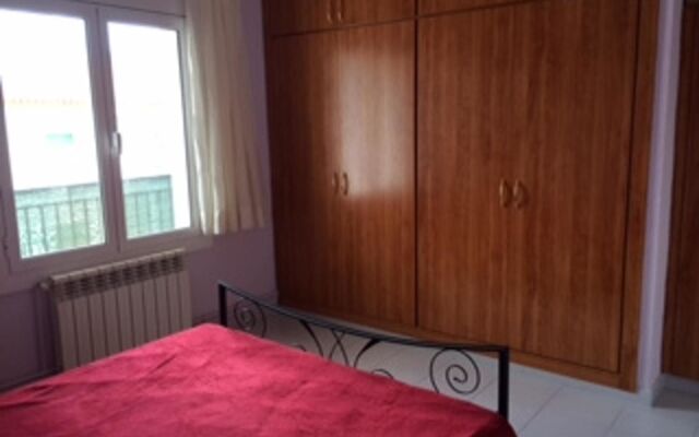 Apartment With 3 Bedrooms in Roses, With Wonderful Mountain View and T