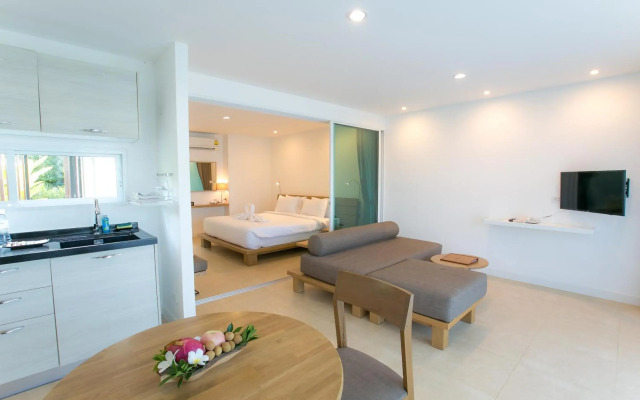 SEAnery Beach Resort