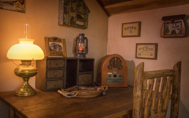 The Log House Lodge Bed & Breakfast