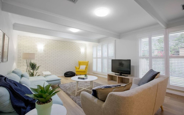 Quiet & Peaceful 3bed2bath Home @keilor Downs