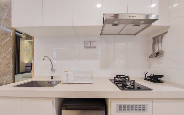 Scenic And Restful Studio Sky House Bsd Apartment