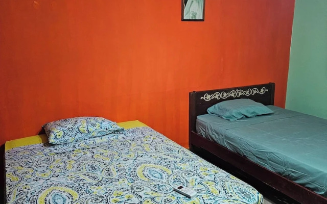 Cuartos independientes con baño privado