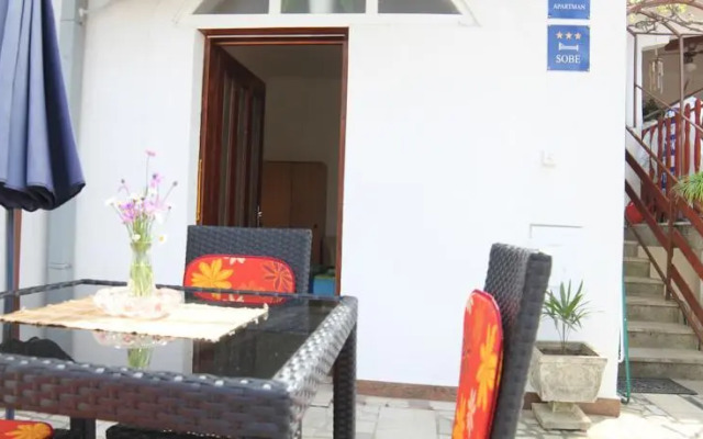 Apartments Dobreva 207