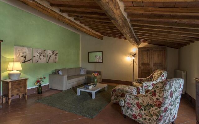 Il Portico Della Rocca