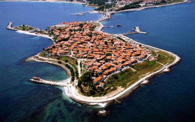 Green Dream 3 Rooms Apartment