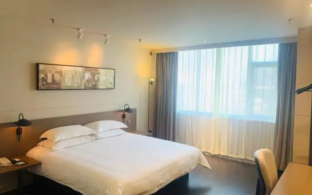 Jinjiang Inn Select Zibo Boshan Passenger Station Branch