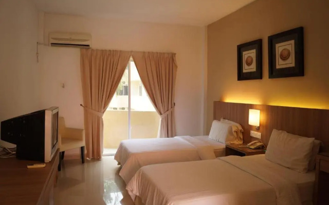 Rompin Beach Resorts