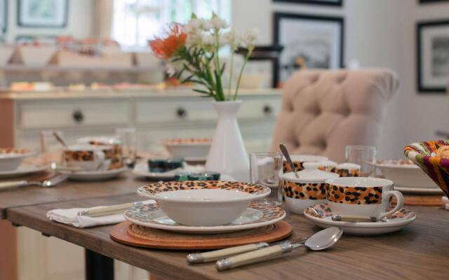 Villa Coloniale Schumacher Luxury Retreat