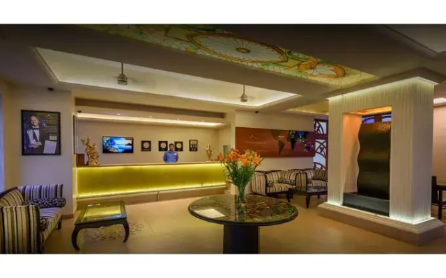 Royal Goan Beach Club-royal Palms