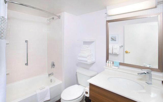 Hampton Inn & Suites Annapolis