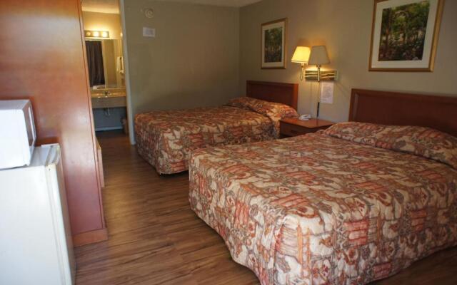 Executive Inn & Suites