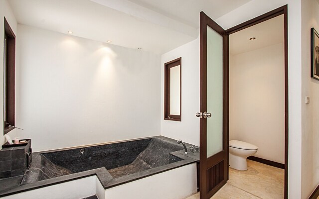 Nirano Villa 23 2 Beds