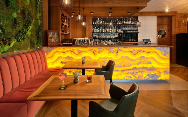 Time Boutique Hotel