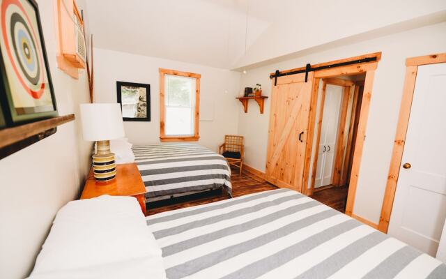 Rainbow Mountain Resort