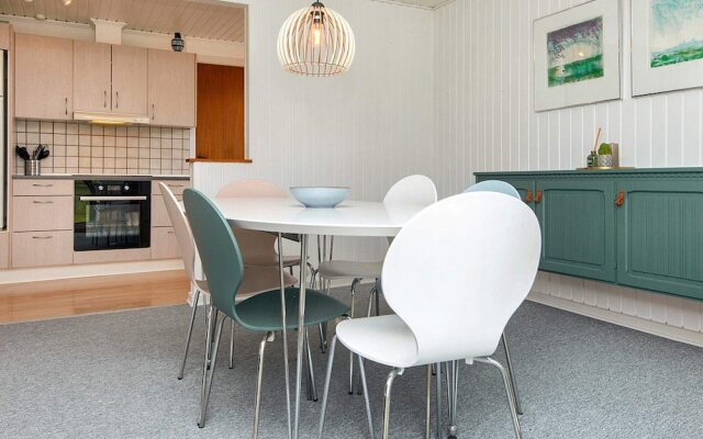 6 Person Holiday Home in Haderslev