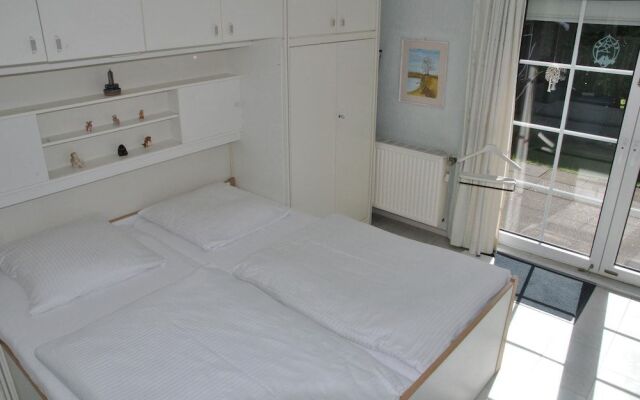 Friesenhaus-Maren-Strandflieder