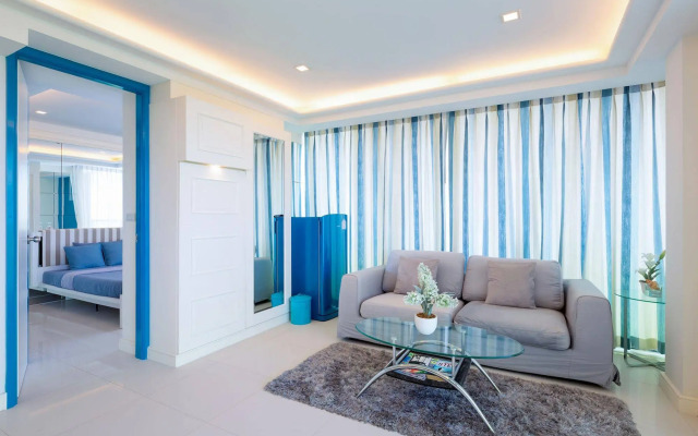 Rocco Hua Hin Beach Seaview