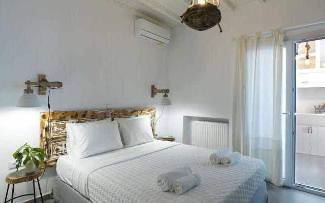 Amperian Mykonos Suites
