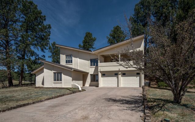 Ruidoso Three-bedroom