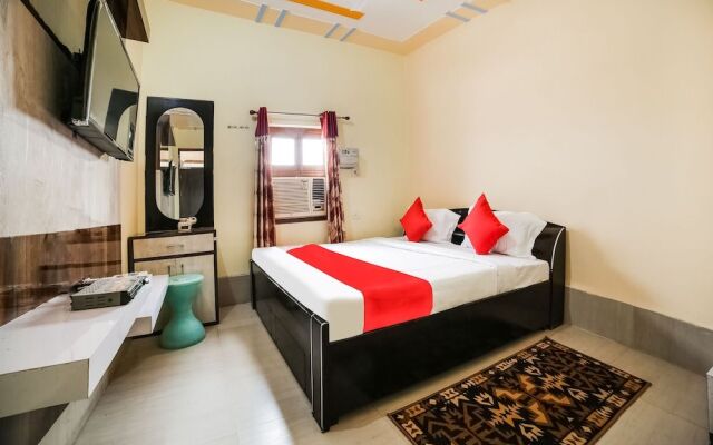 Oyo 44660 Muni Ji Restaurant And Hotel