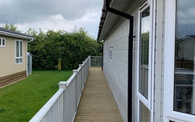Lodge 39 Luxury 2 Bedroom Lodge in Ely, Cambridge