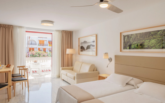 Aparthotel Parque Santiago IV