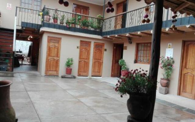 Munay Tika Family House