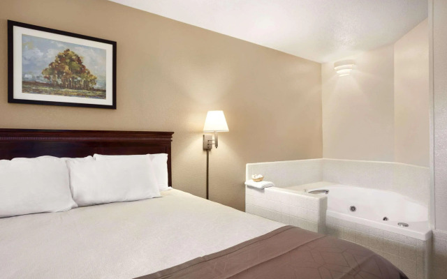 Days Inn by Wyndham Kuttawa/Eddyville