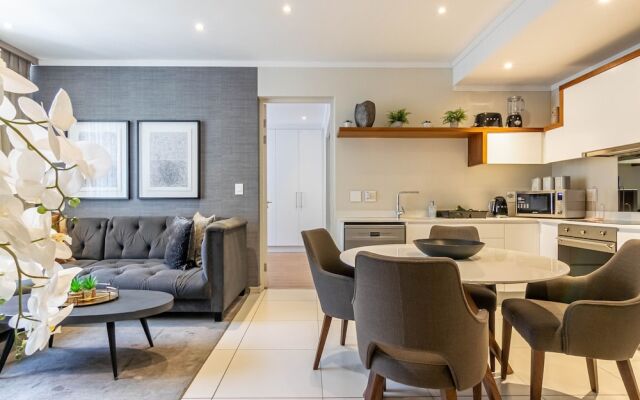 Sandton Smart Apartment Thirteen