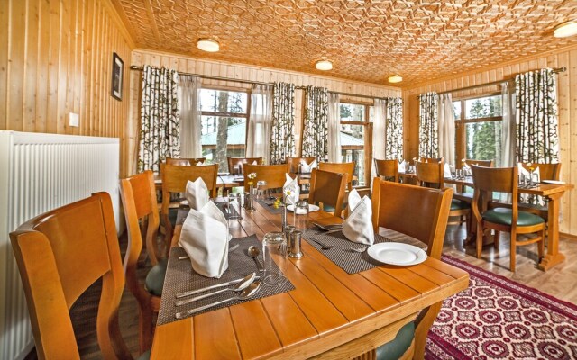 Shaw Inn