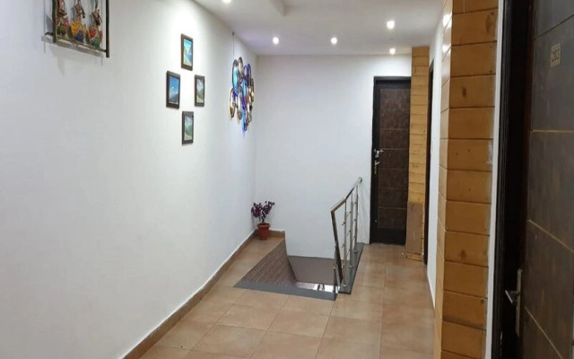 Hotel Kayanat