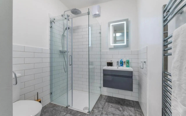 Lovely 1 bedroom apartment in Waterloo